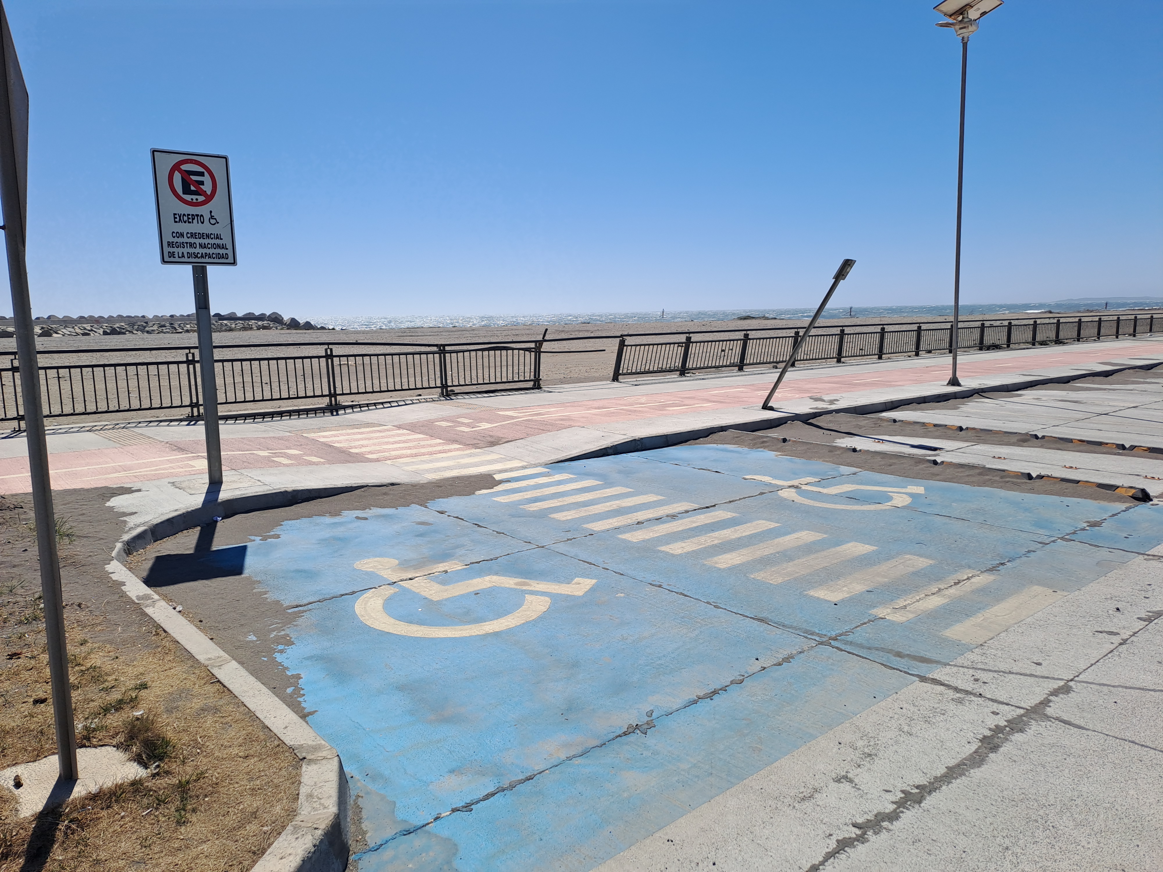 Fotografía del Estacionamiento para personas con discapacidad